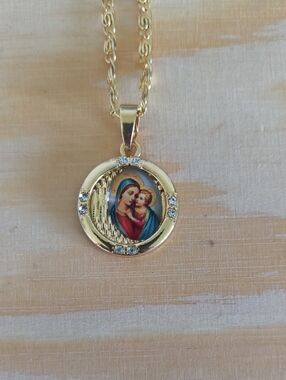 Gold-Tone Virgin Mary & Child Religious Pendant Necklace